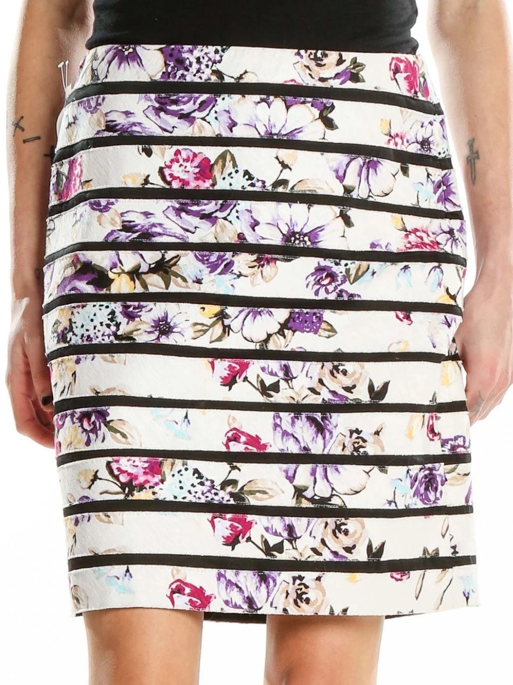 White House Black Market Tiered Pencil Skirt Purple Floral Black Stripes Size 2